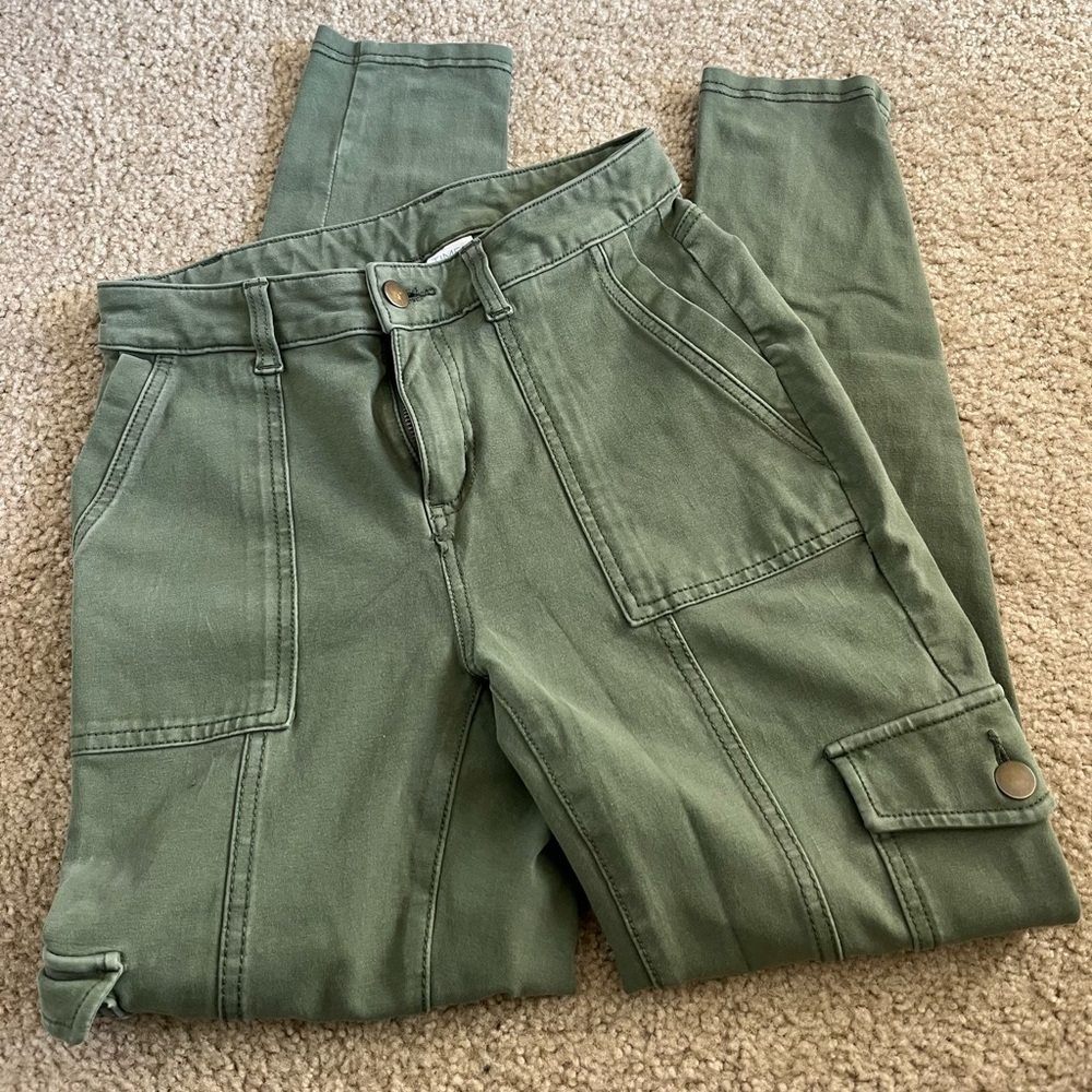 Green Cargo Jeggings